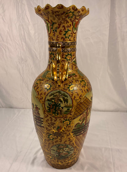 Royal Sasuma Vintage Hand-Painted Porcelain Vase Ornate Japanese Design