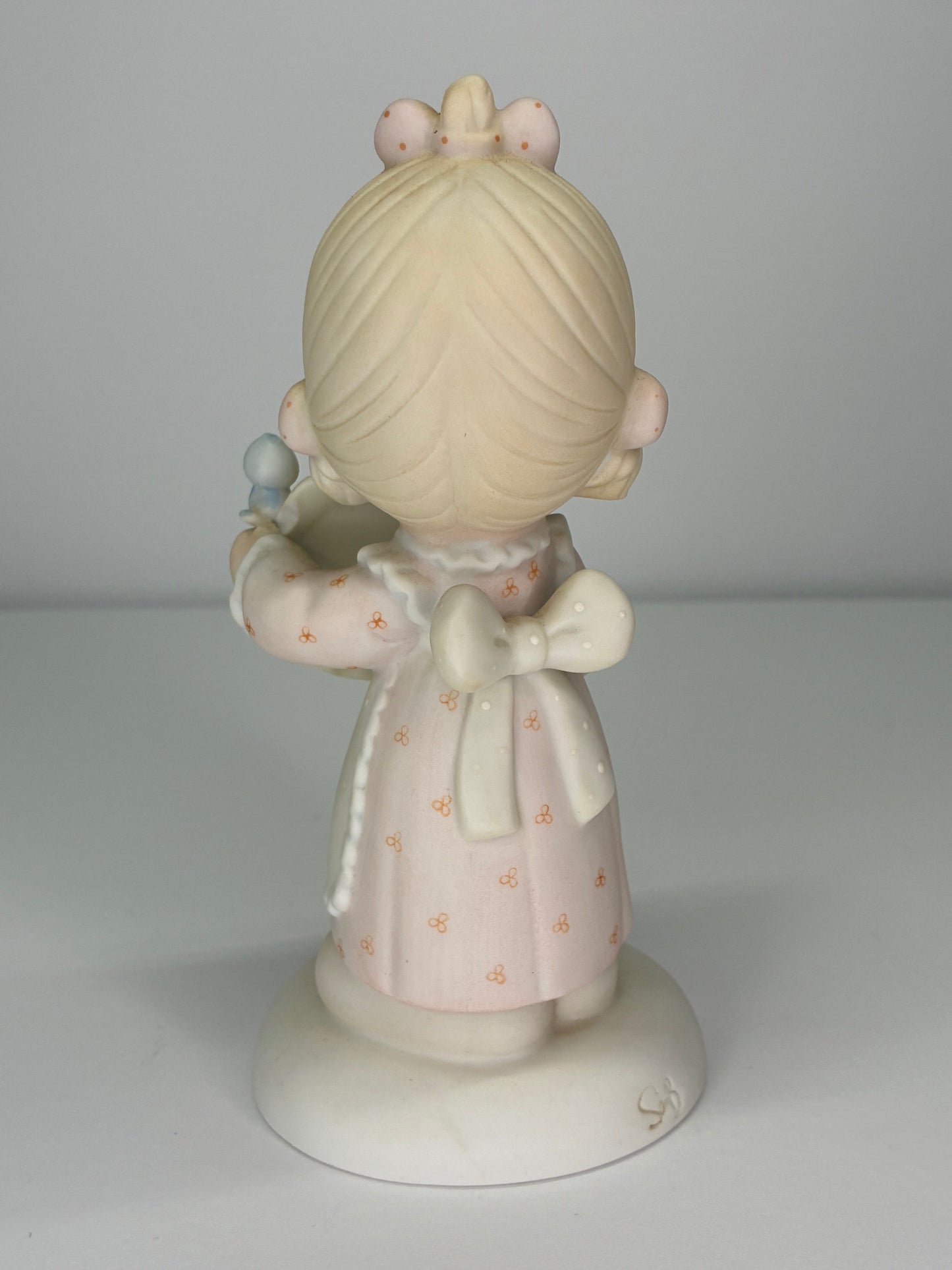 Precious Moments Vintage 1986 Symbol of Membership Birds of a Feather Collect Together