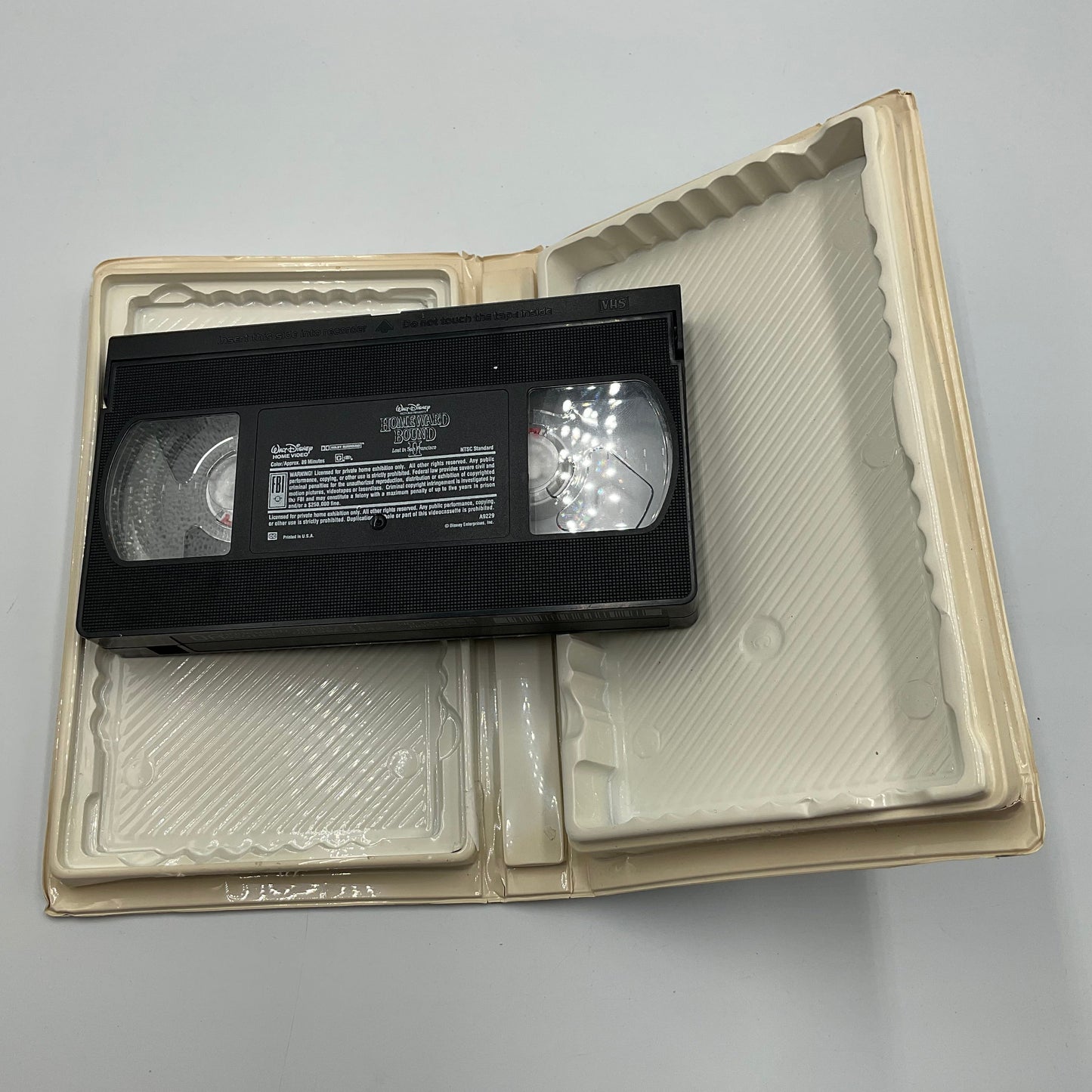 Walt Disney’s Homeward Bound 2 Vintage VHS Video Tape Movie