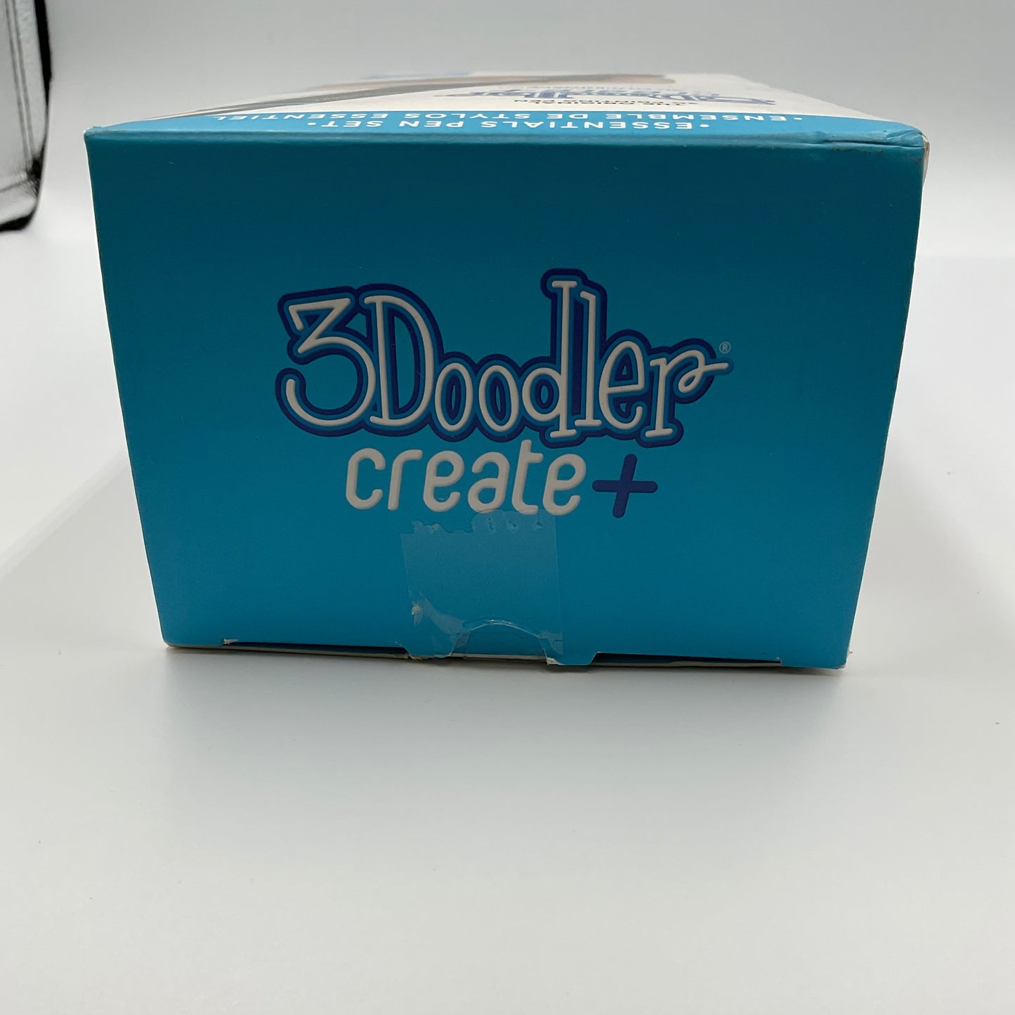 3Doodler create+ 3D Printing Pen with Bundle of Plastic Refills