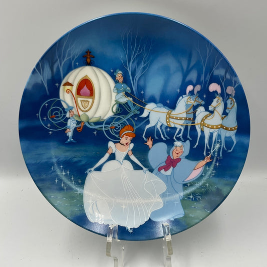 Edwin M. Knowles Fine China Disney Cinderella Collectors Plate COA Original Box
