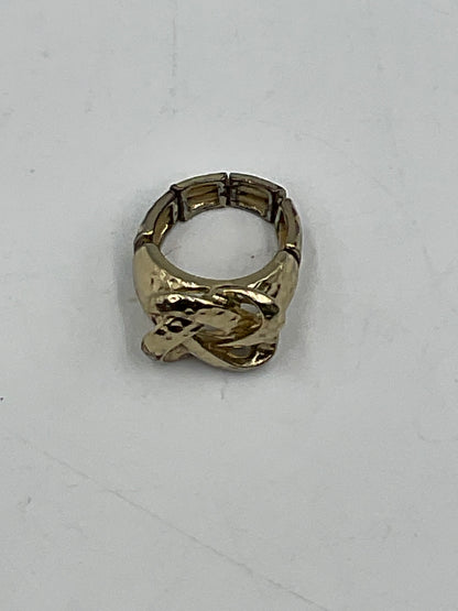 Vintage Gold Tone Sretch Ring Pretzel Design Statement Jewelry