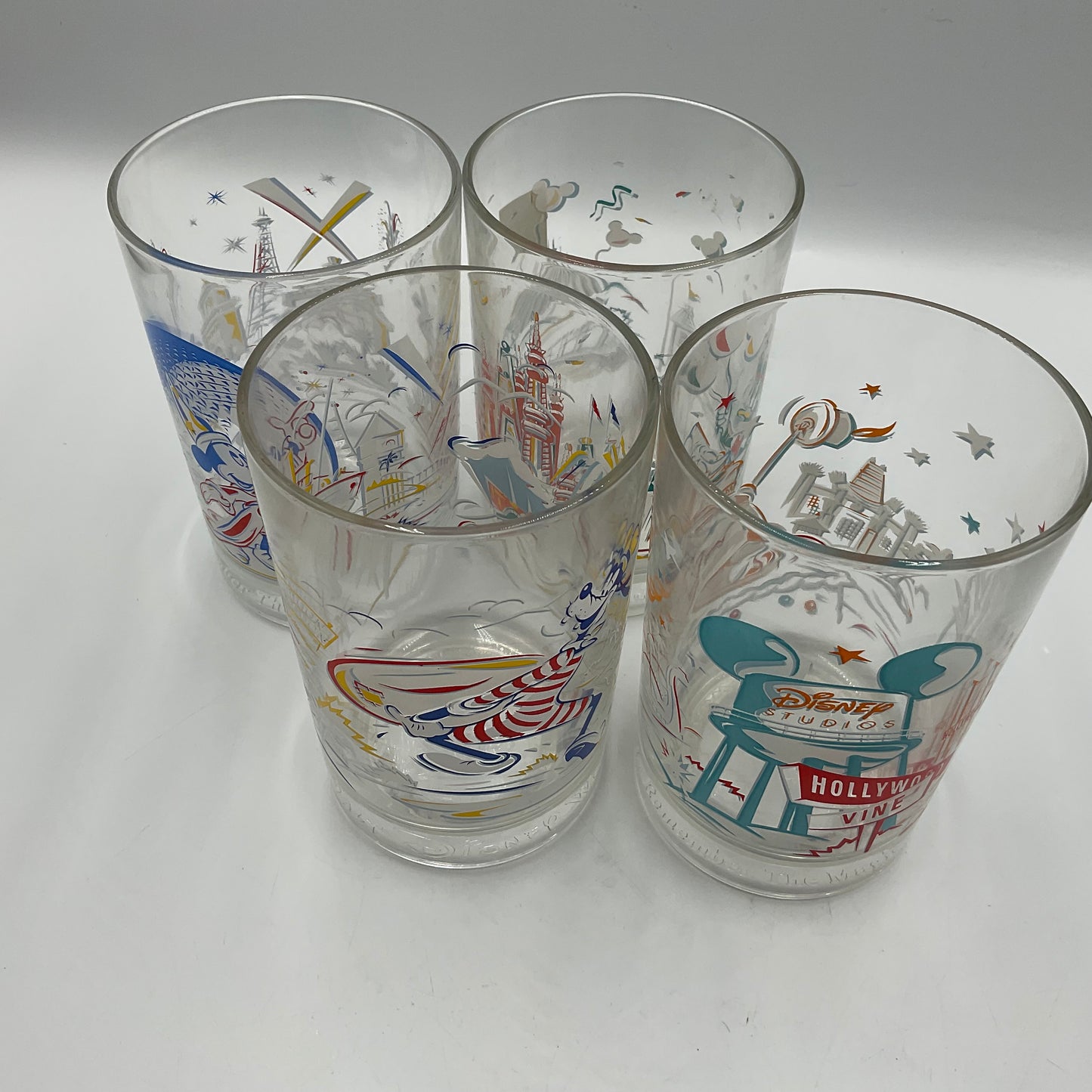 1996 McDonald’s Walt Disney World 25Th Anniversary Tumblers Set Of 4