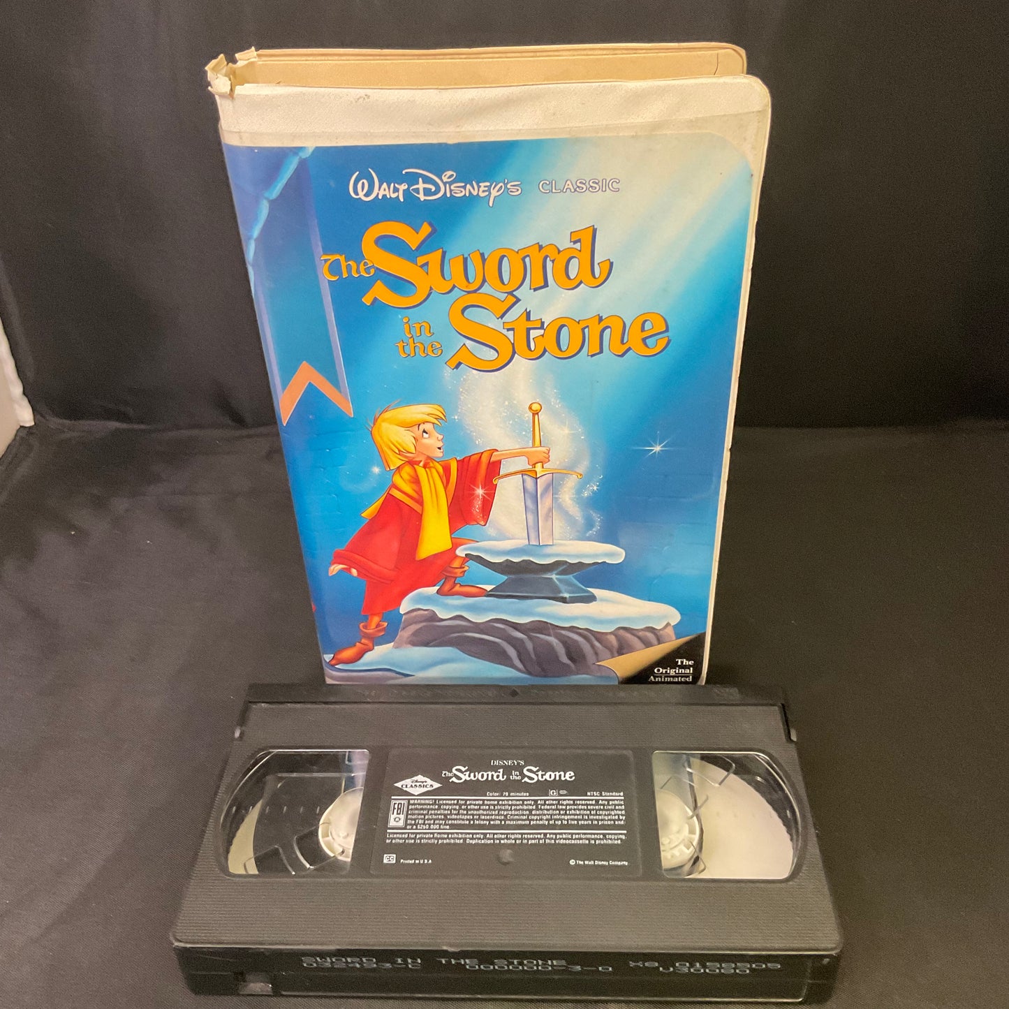 Walt Disney Black Diamond Classics The Sword in the Stone VHS Tape