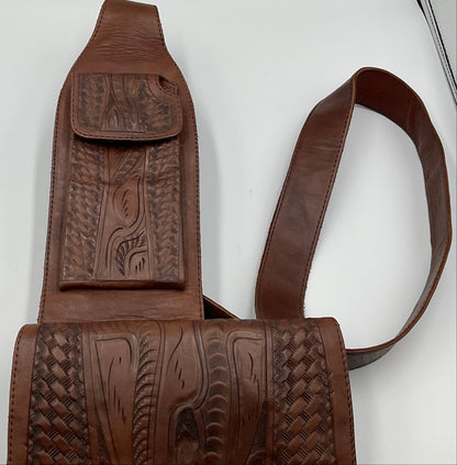 Leaders in Leather Brown Hand Tooled Leather Western Crossbody Messenger Bag