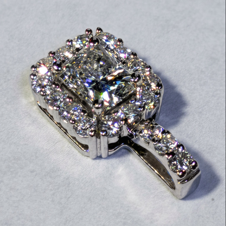 14K Gold 2/3 Carat Diamonds 0.40 CT Center Radiant Emerald Cut Pendant RSJ