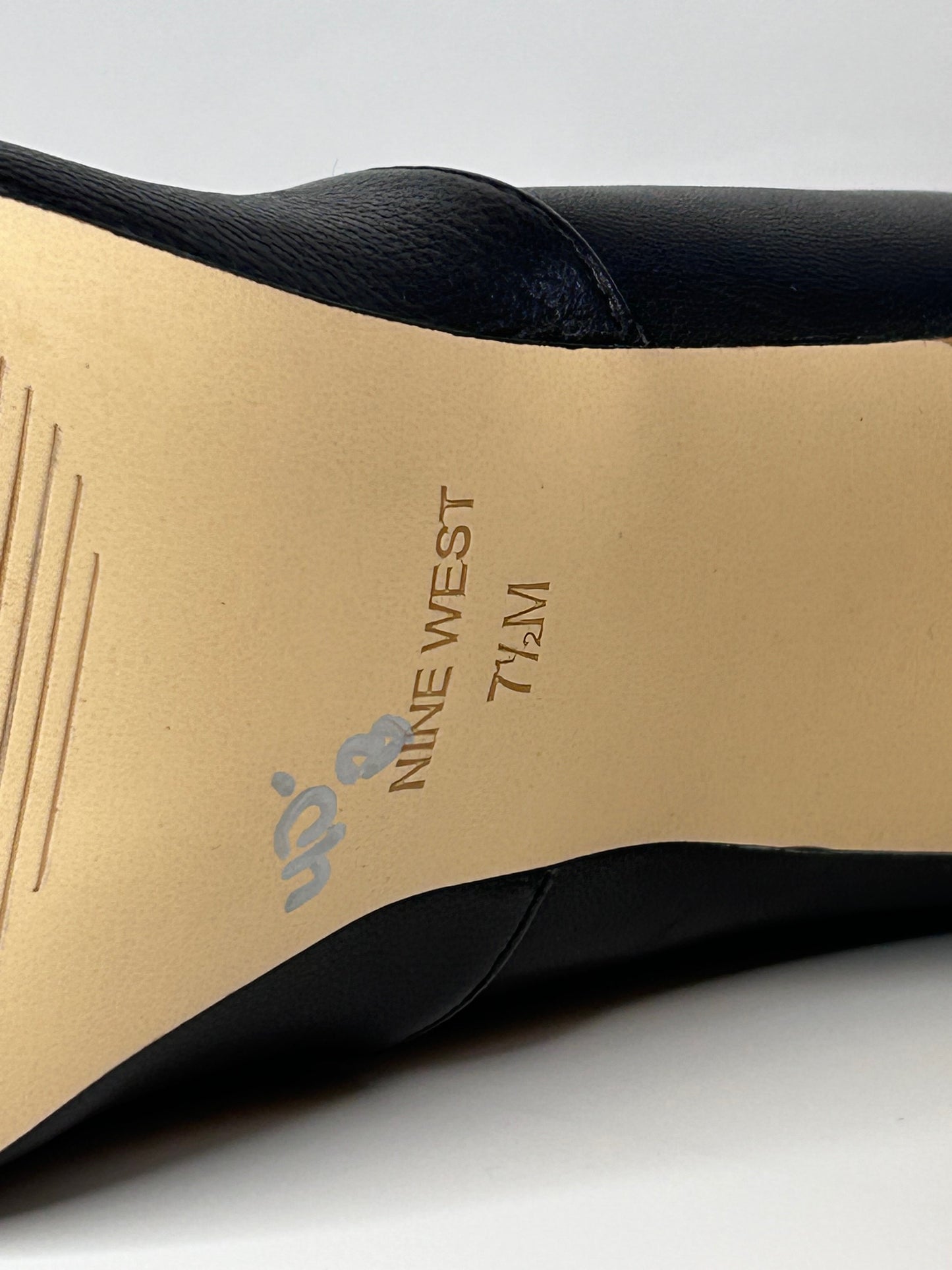 Nine West Tolate Size 7.5 Women's Dress Booties Leather Black Heels