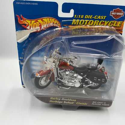 Hot Wheels Harley Davidson 1:18 Die-Cast Model Heritage Softail Classic New