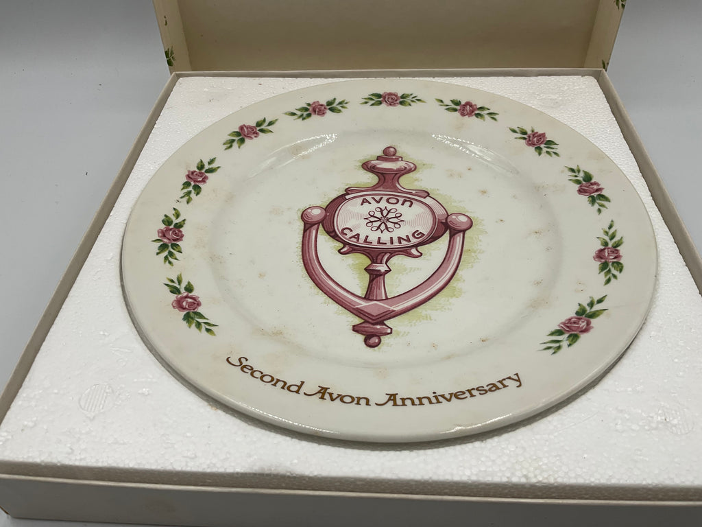 Vintage Second Avon Anniversary “The Avon Doorknocker” Collector Plate