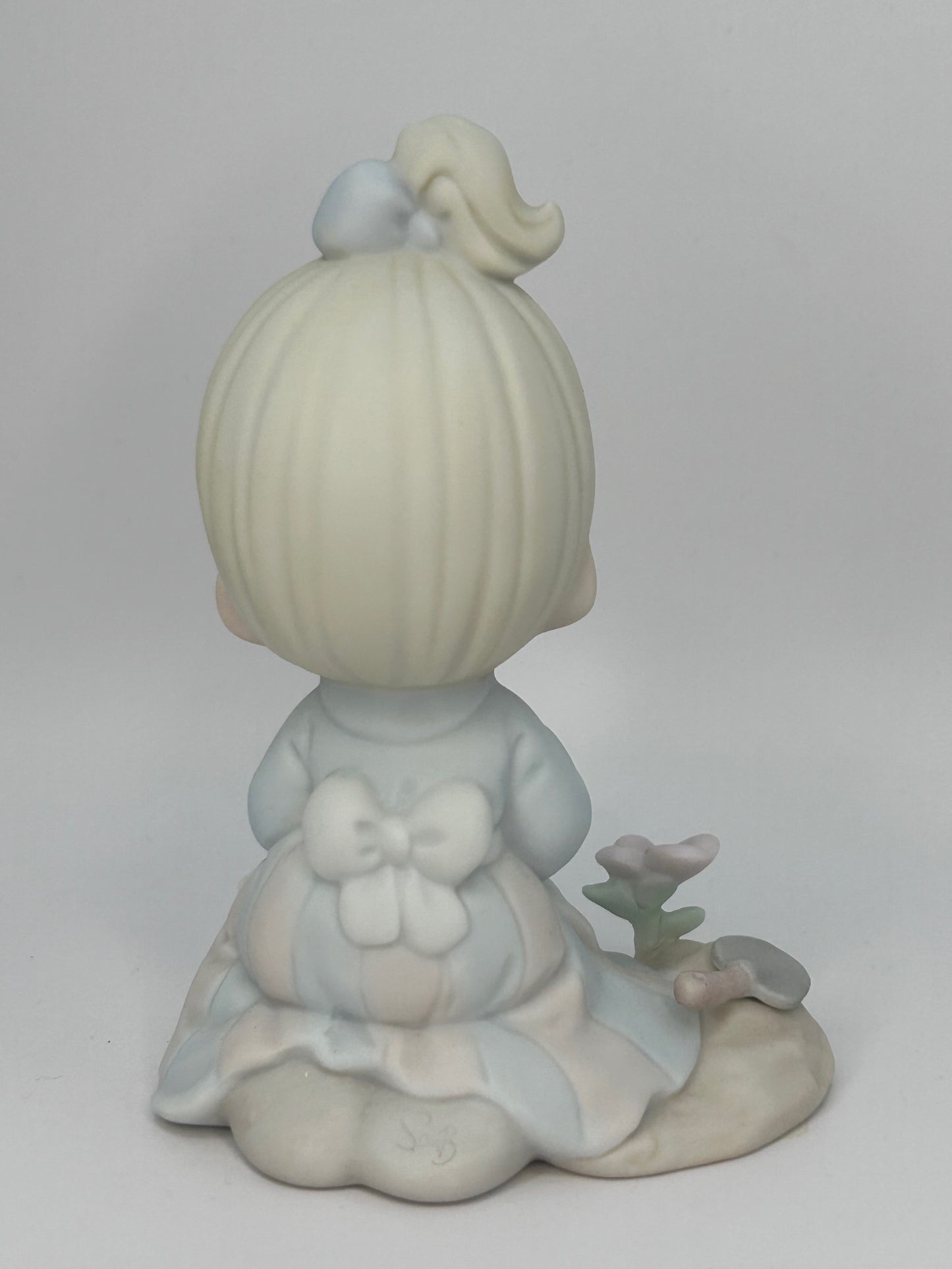 Precious Moments Vintage 1992 Sowing the Seeds of Love Hand Painted Porcelain Collectible Figurine Original Box Mint