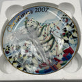 2007 Avon Collector Plate “Sharing The Holiday with Friends”