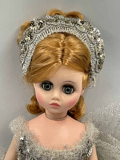 Vintage Madame Alexander Disney Frozen Elise Doll with Tag