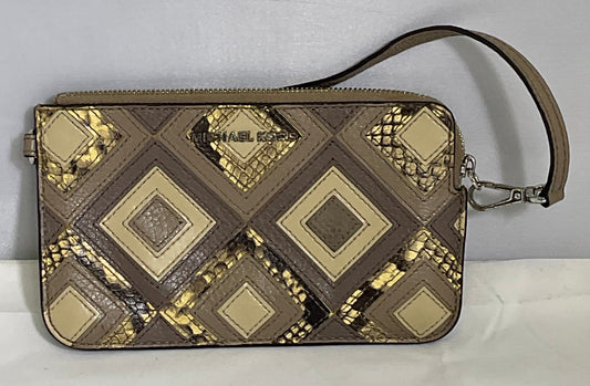 Michael Kors Faux Snakeskin Leather Wallet Clutch Beige Tan Silvertone Hardware
