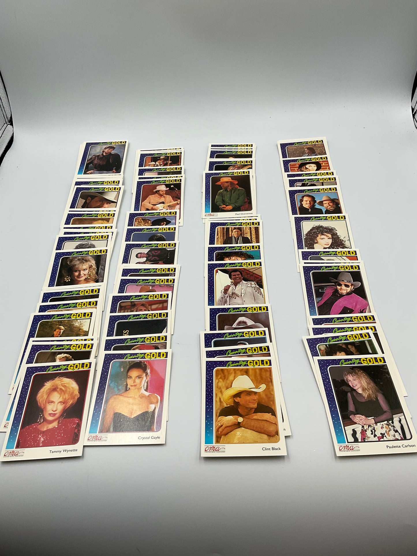 1992 Sterling Country Gold Card Collection Lot w/ Storage Case