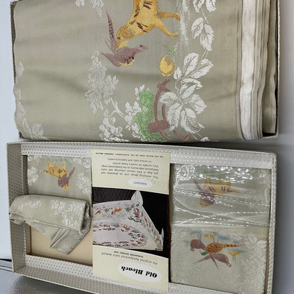 Vintage Old Bleach Tablecloth Pheasant Hunting with Matching Napkins