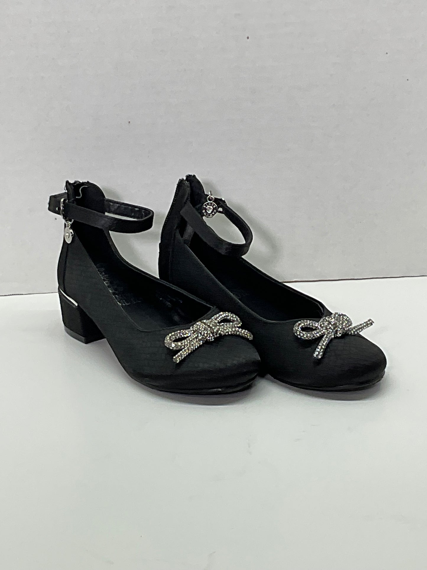 Vince Camuto Girls Black Mary Jane Small Heel Dress Formal Shoes Rhinestone Bow