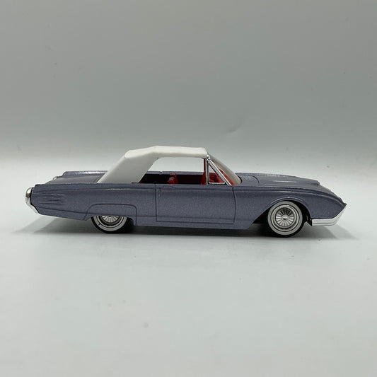 1/43 Scale Grey 1961 Ford Thunderbird Die-Cast Scale Model Replica Car