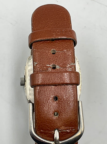 Disney Winnie the Pooh Special Edition Watch w/ Tin Brown Leather Band