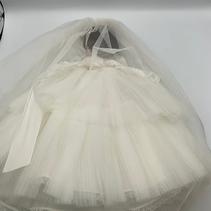 Vintage Madame Alexander Elise Bride Wedding Doll with veil