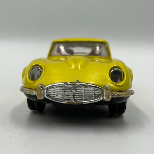 Whizzwheels 1970's 1:43 Yellow Corgi Toys Jaguar E Type V12
