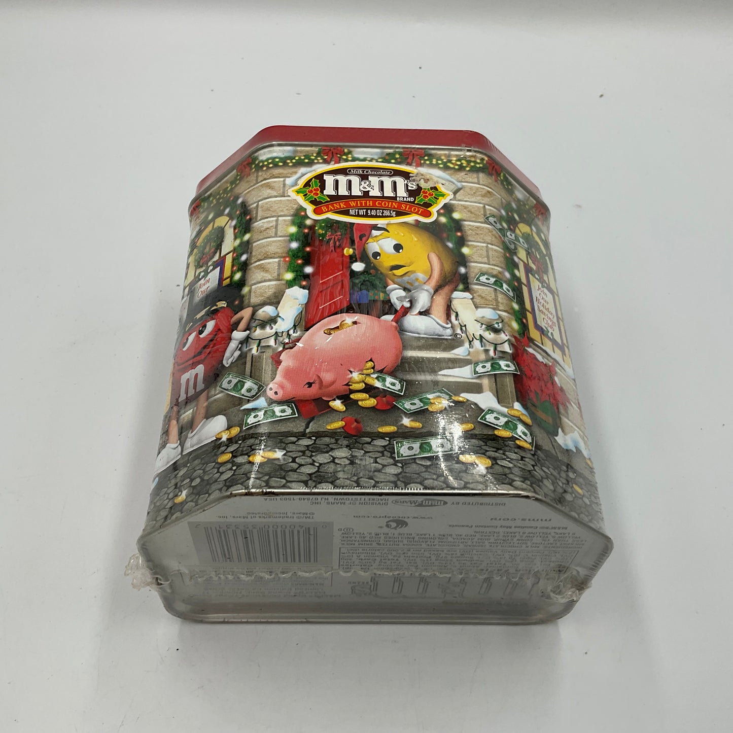 Not opened 2003 M&M’s Holiday Tin