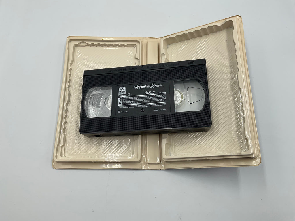 Walt Disney Masterpiece Collection The Sword in the Stone VHS tape Vintage 1998