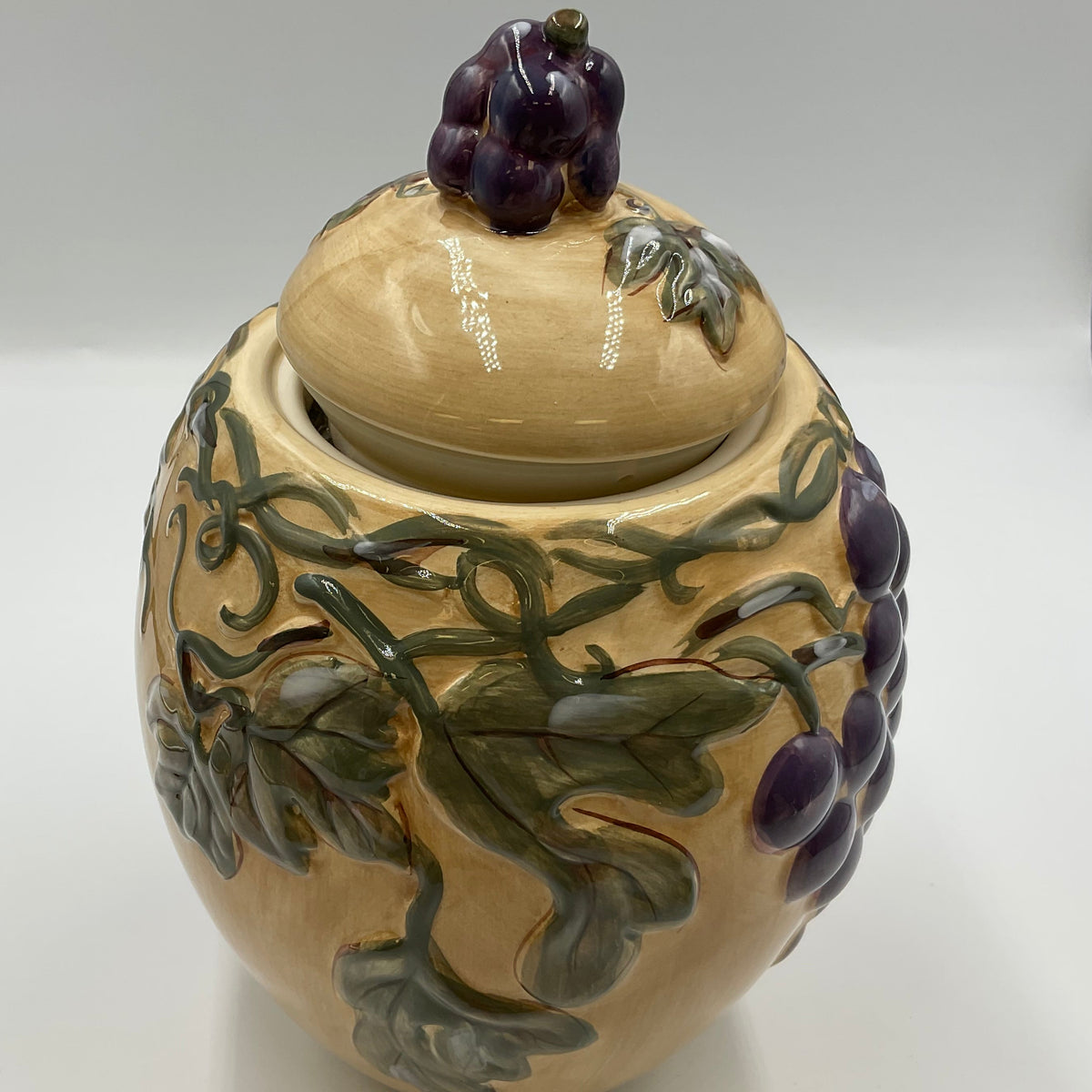 Meritage Ceramic Grape Vine Covered Canister Jar Raised Fruit Design