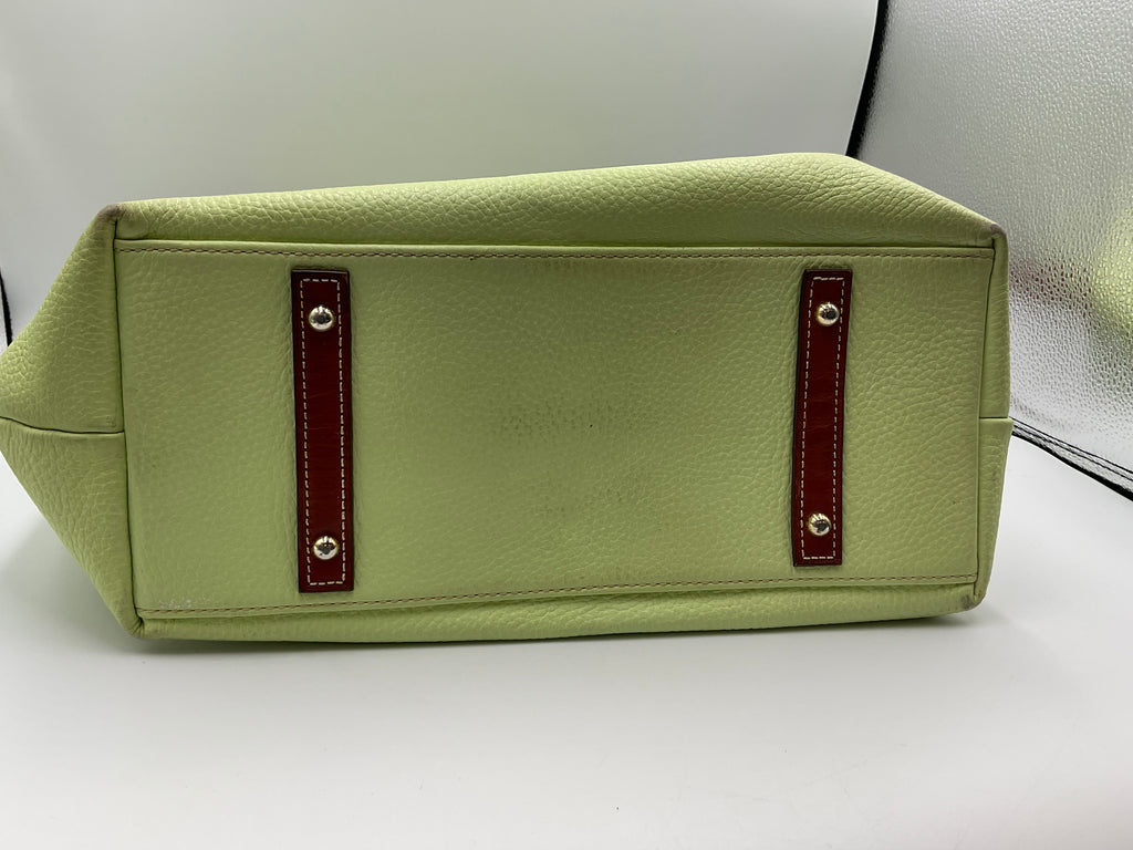 Dooney & Bourke Pebble Grain Logo Lock Shoulder Bag Lime Green with Pouch