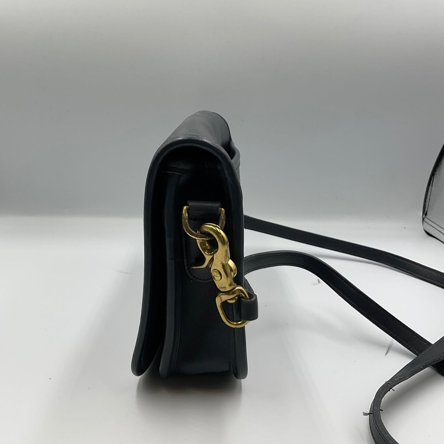 Coach Navy Leather Crossbody Shoulder Bag Gold Turn Lock
